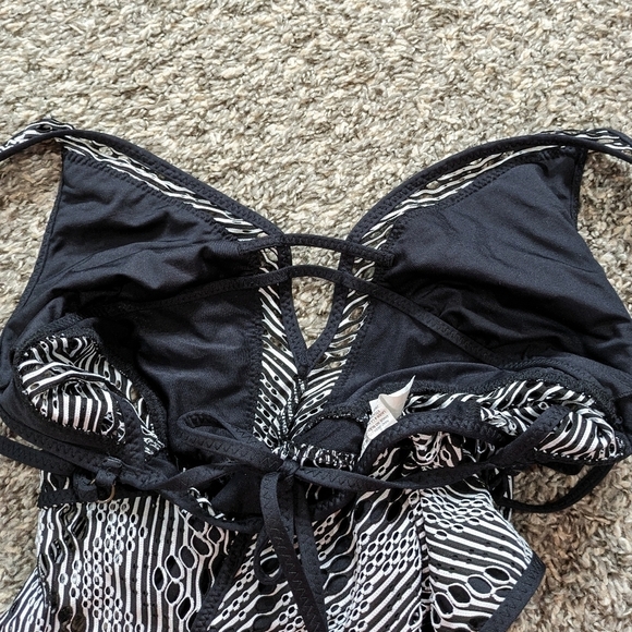 Becca black white mesh semi sheer low cut one piece swimsuit M - Picture 12 of 13